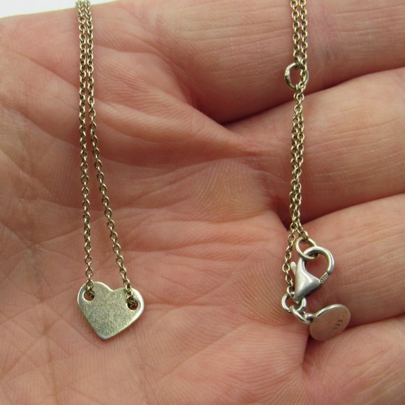 Jewelry - 18" Sterling Silver Small Rustic Heart Necklace